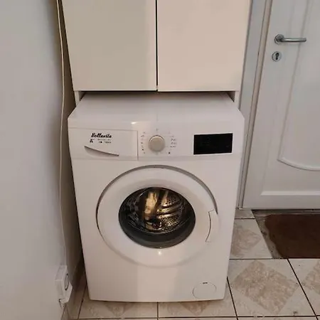 Studio Independant Tout Equipe Dans Maison A 25 Min De Paris Appartement Bondoufle